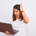 Preocupada estafa compra pc